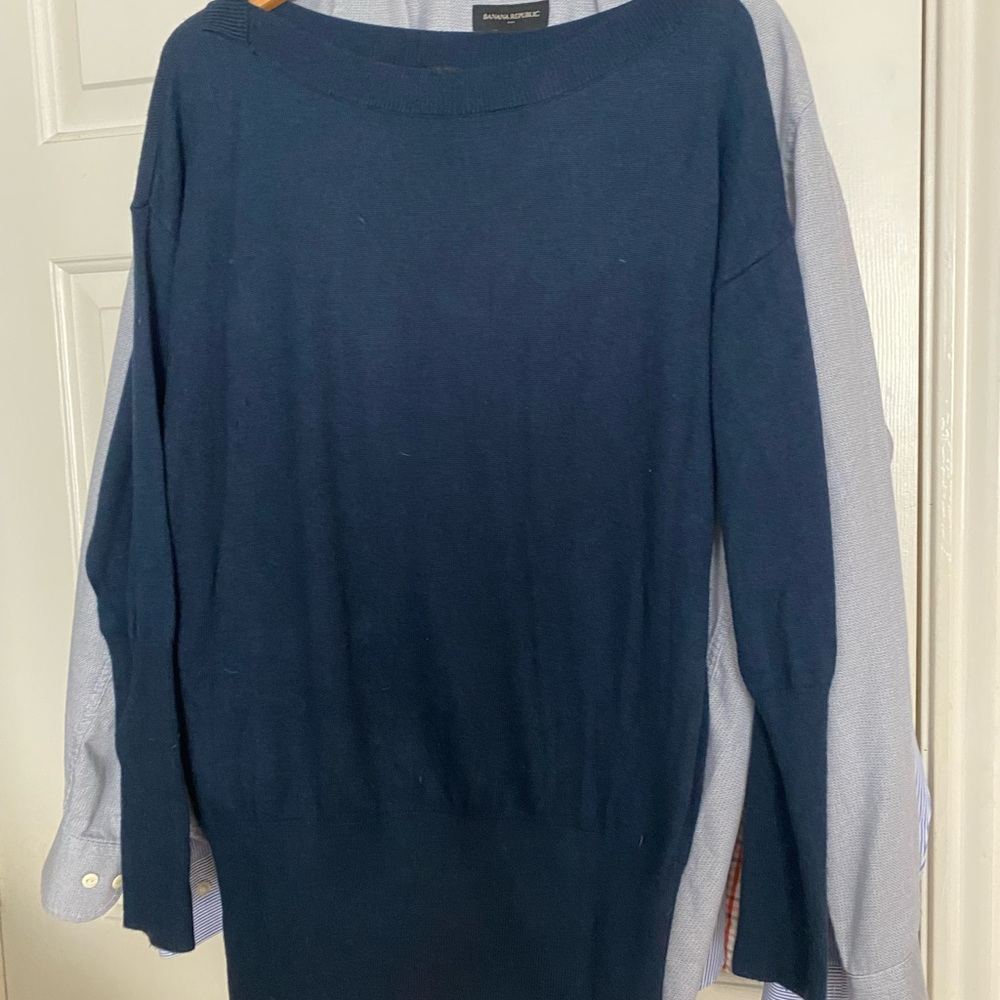 White House Black Market women’s sweater